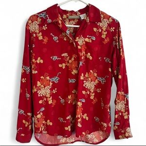Liz Claiborne red floral button up with gold accents. Vintage 80s/90s. Size S.